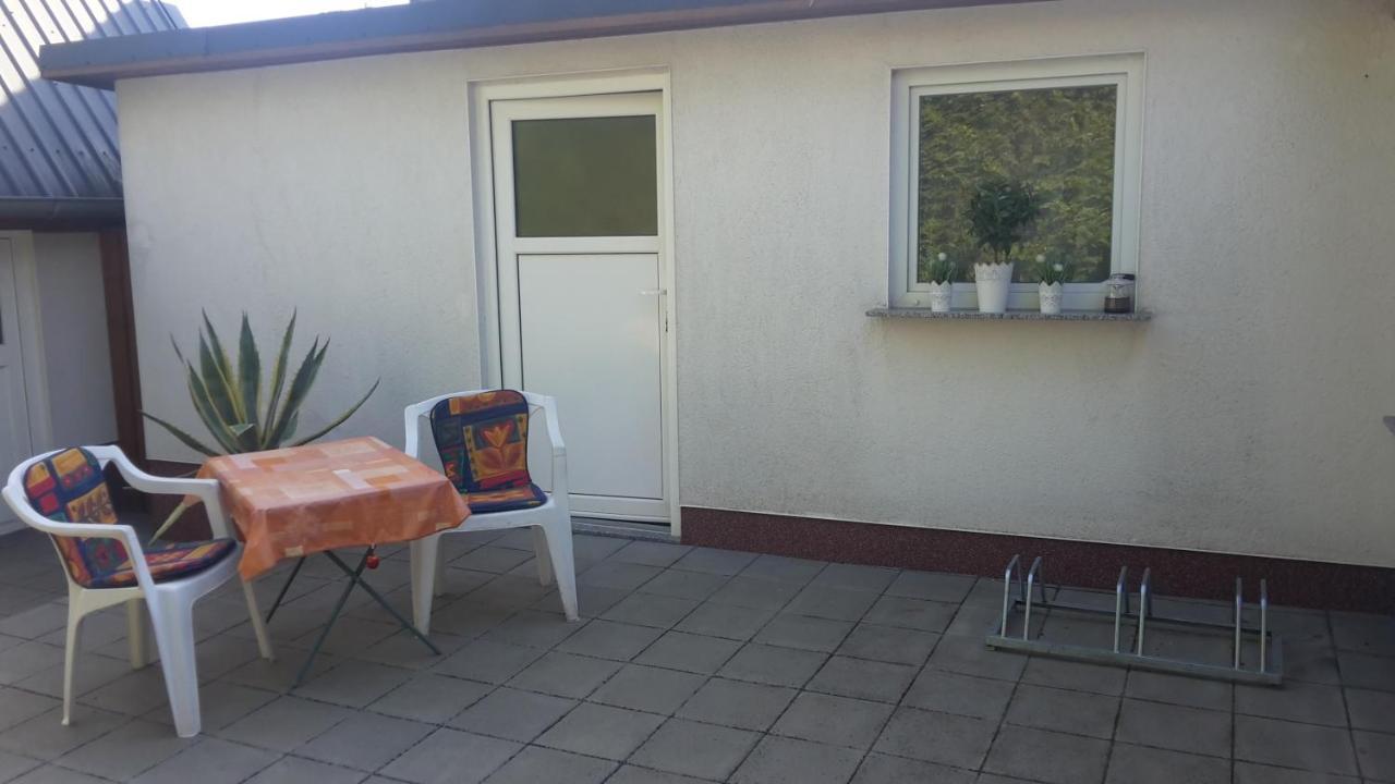 Ferienwohnung Mahlzow 沃尔加斯特 外观 照片